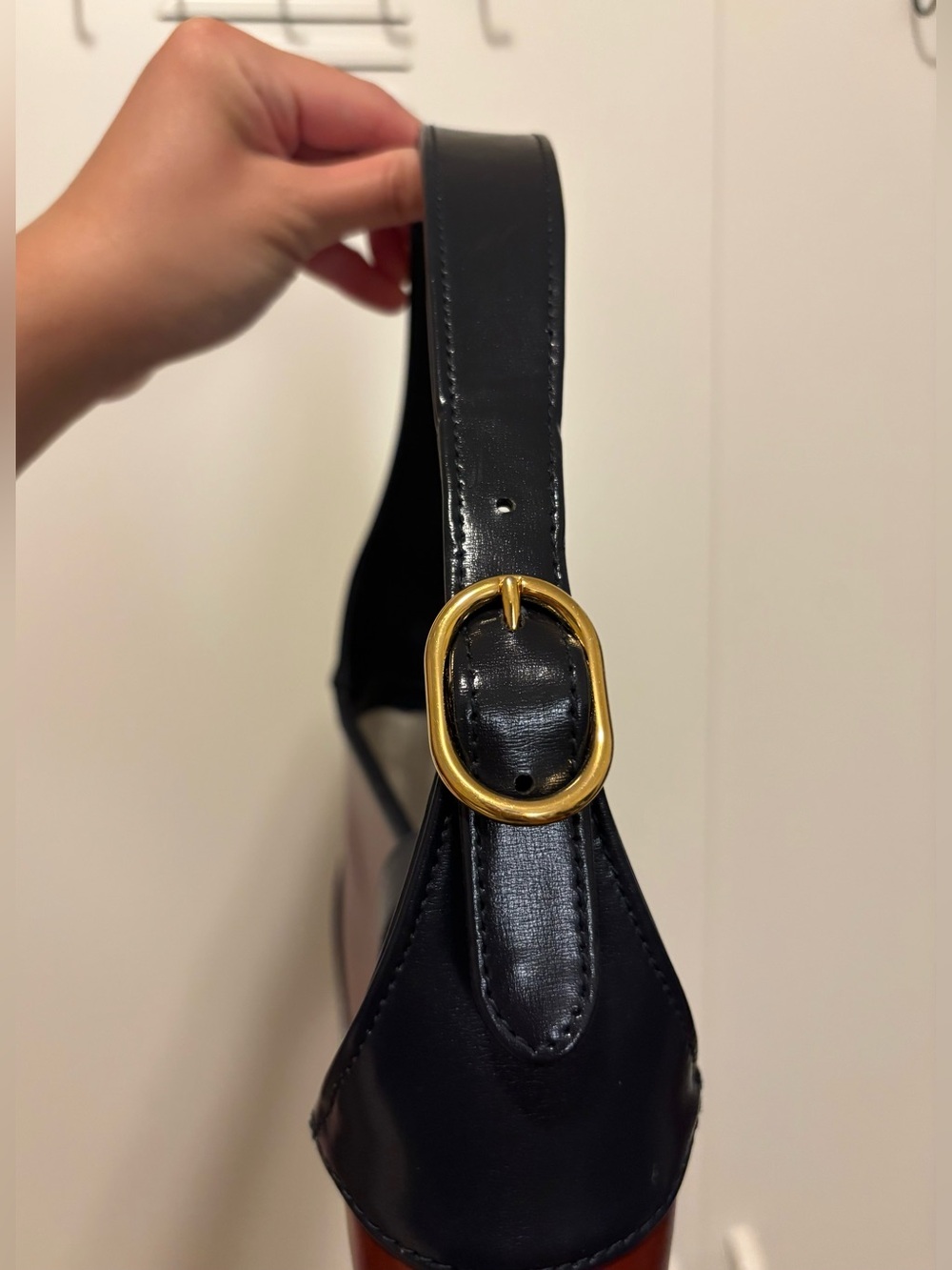GUCCI Jackie 1961 - Boarded Dyana Lux Calfskin Bi-Color Small Hobo in Red & Blue - Picture 6 of 10